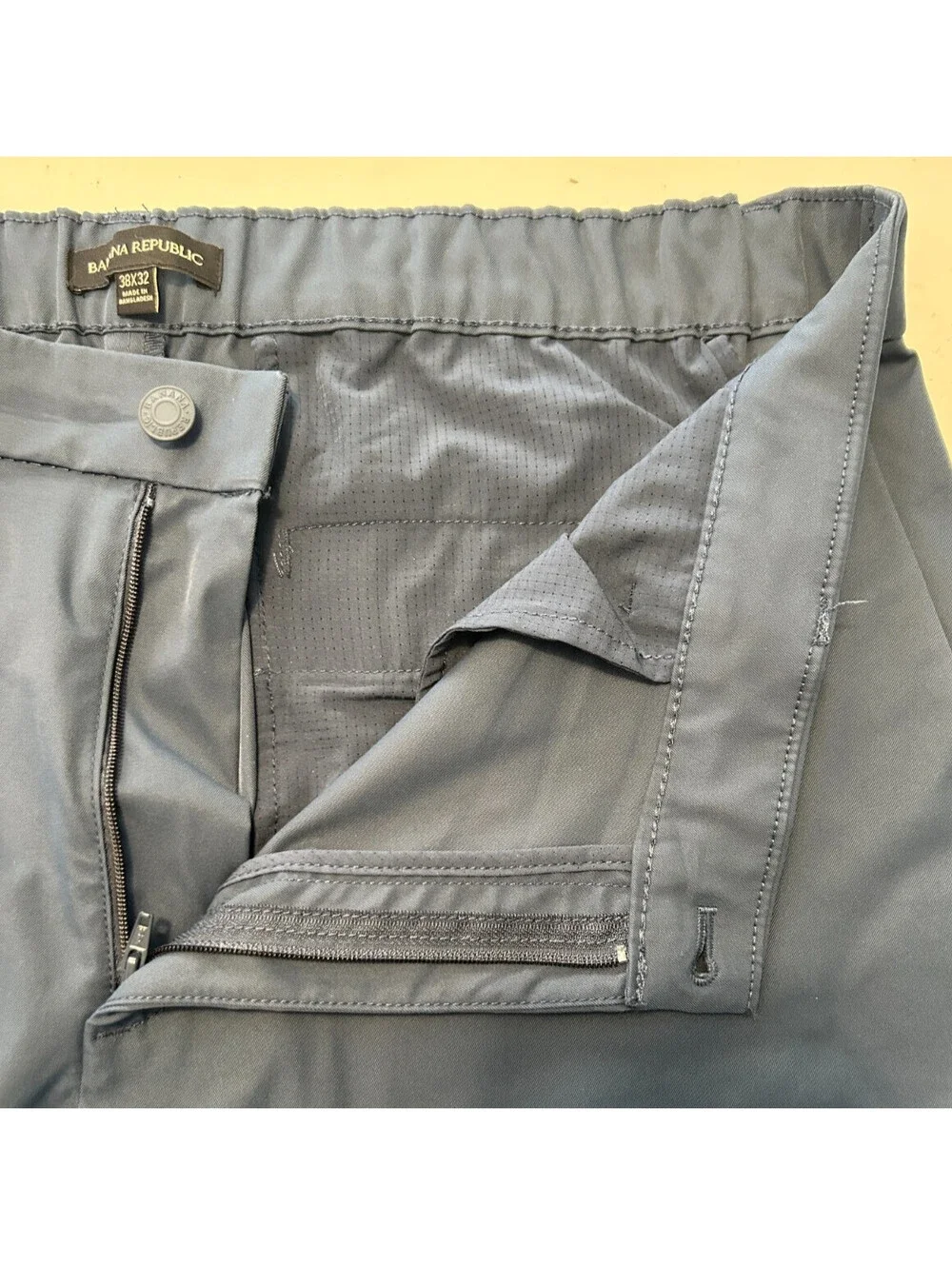 Banana Republic Men's 38x32 Flat Front Tech Pants Blue Polyester